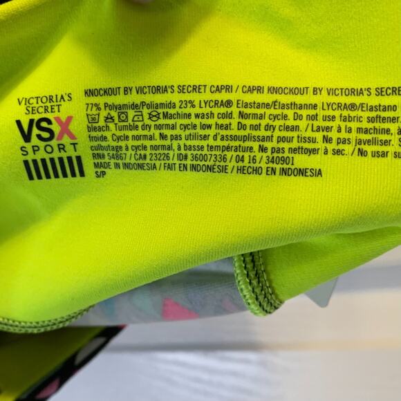 Victoria's Secret VSX Women's Knockout Capri Leggings Size S NEW Colorful Print - Picture 6 of 6